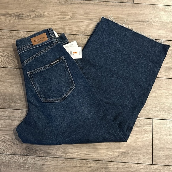 NWT Calvin Klein jeans high rise wide leg belted size 26 - Picture 3 of 4
